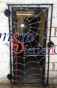 010 DEKORATİF BALKON KAPILARI