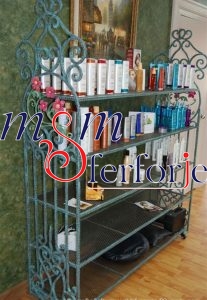 025 FERFORJE DEKORATİF RAF DOLAP
